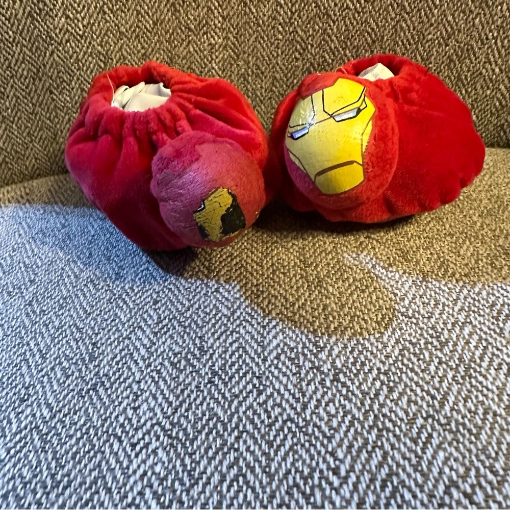 Build a Bear Red Marvel Avengers Iron Man Slippers Booties House Shoes RARE HTF